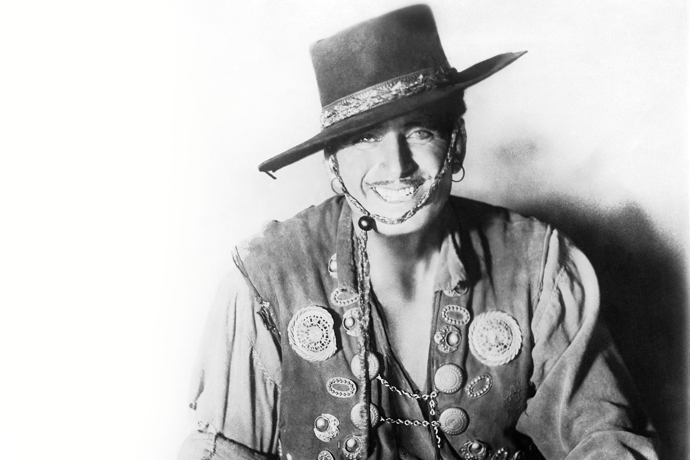 UC Santa Barbara 1936 adopts Ole mascot